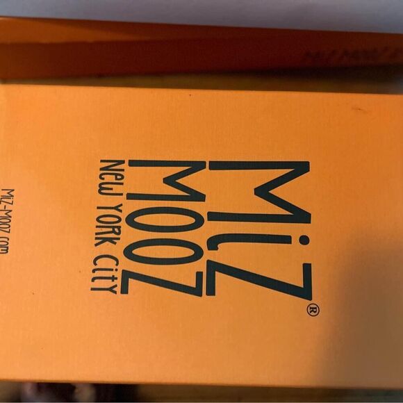 New in the box! Miz Mooz bronze leather wedge sandals - Picture 2 of 7